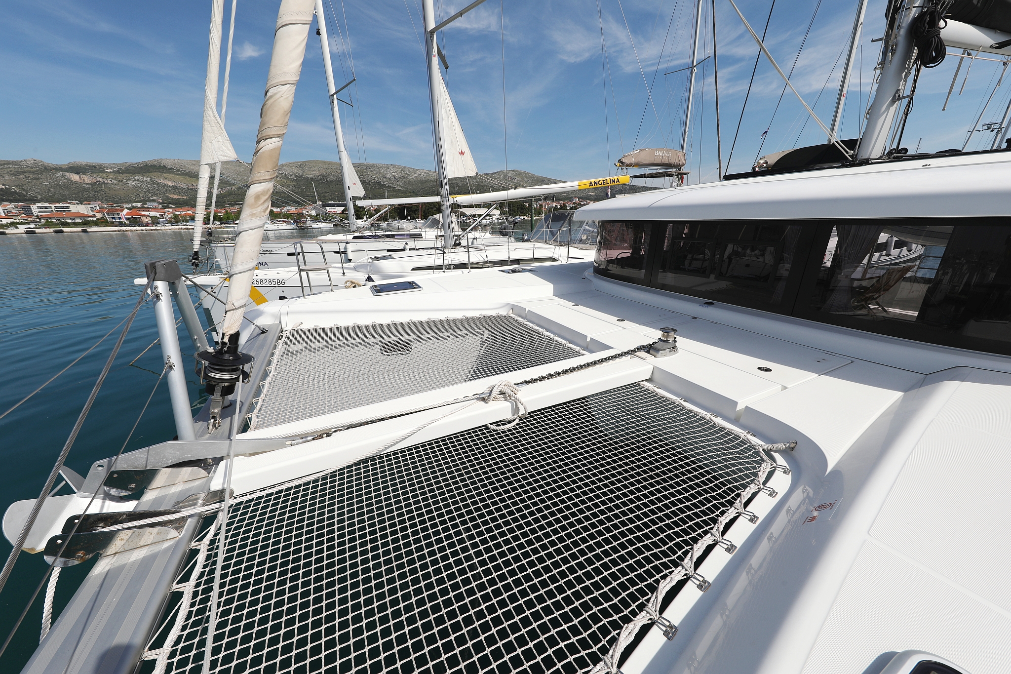 Lagoon 42 - 4 + 2 cab. — photo 11