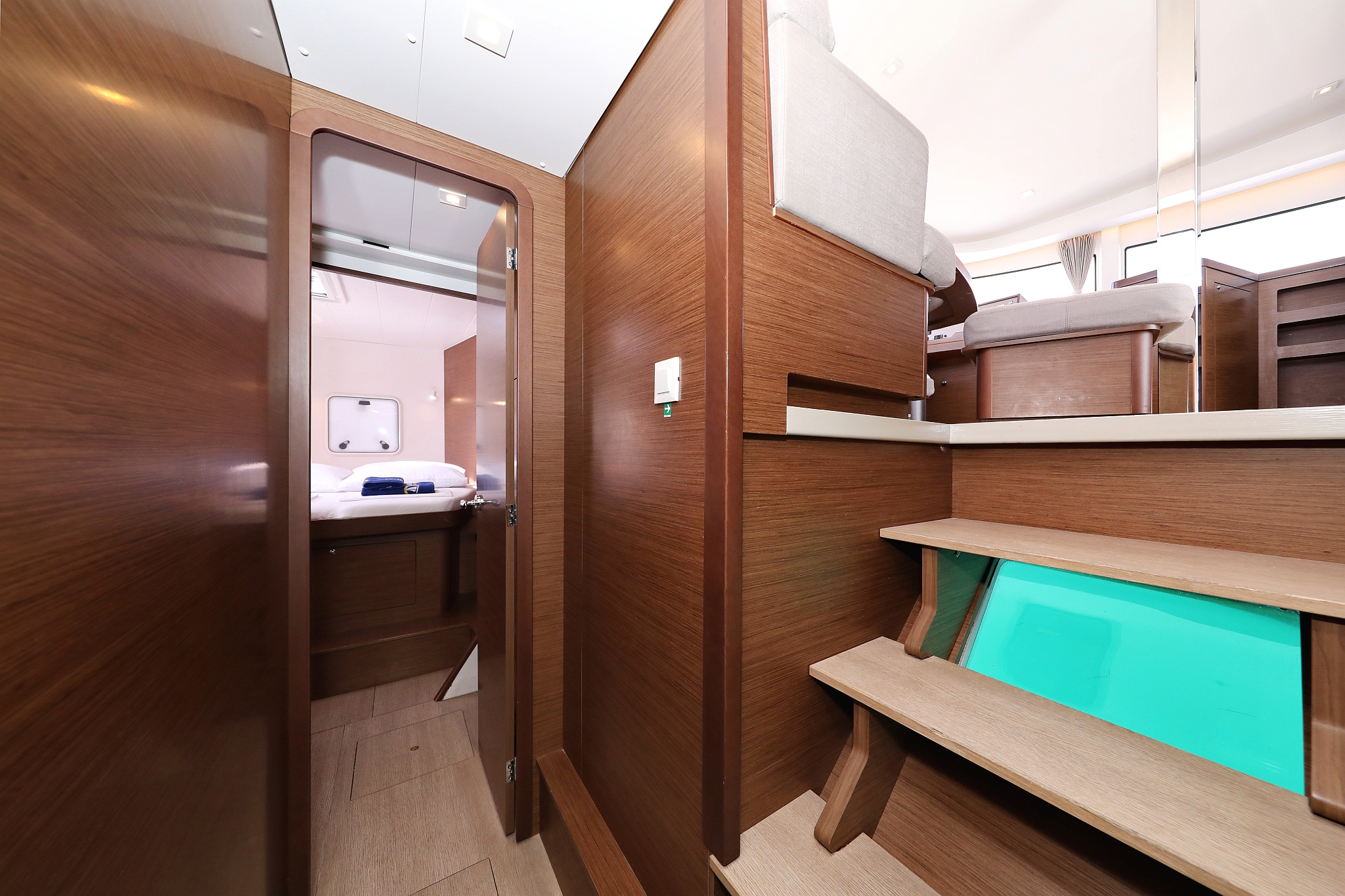 Lagoon 42 - 4 + 2 cab. — photo 22