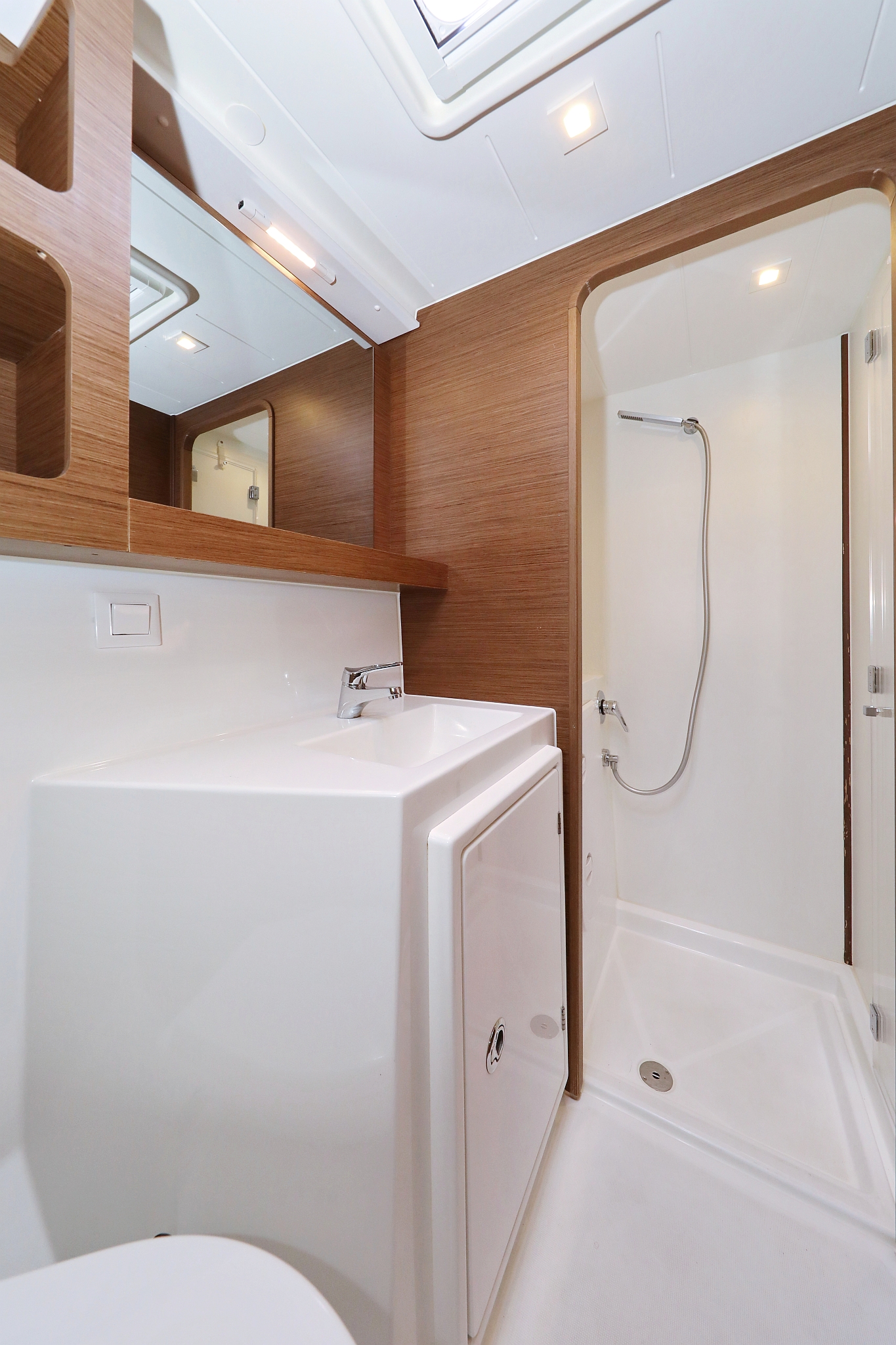 Lagoon 42 - 4 + 2 cab. — photo 37