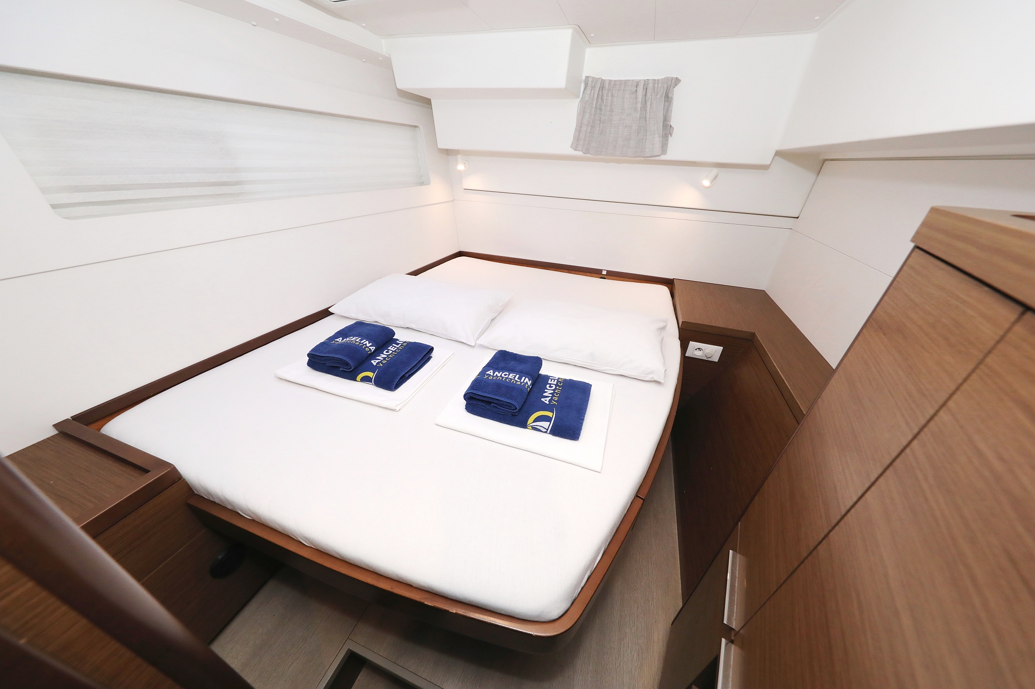 Lagoon 40 - 4 + 2 cab — photo 28