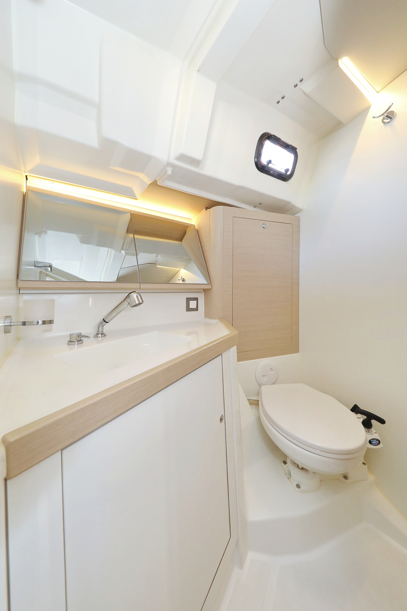 Oceanis 46.1 - 4 cab. — photo 35