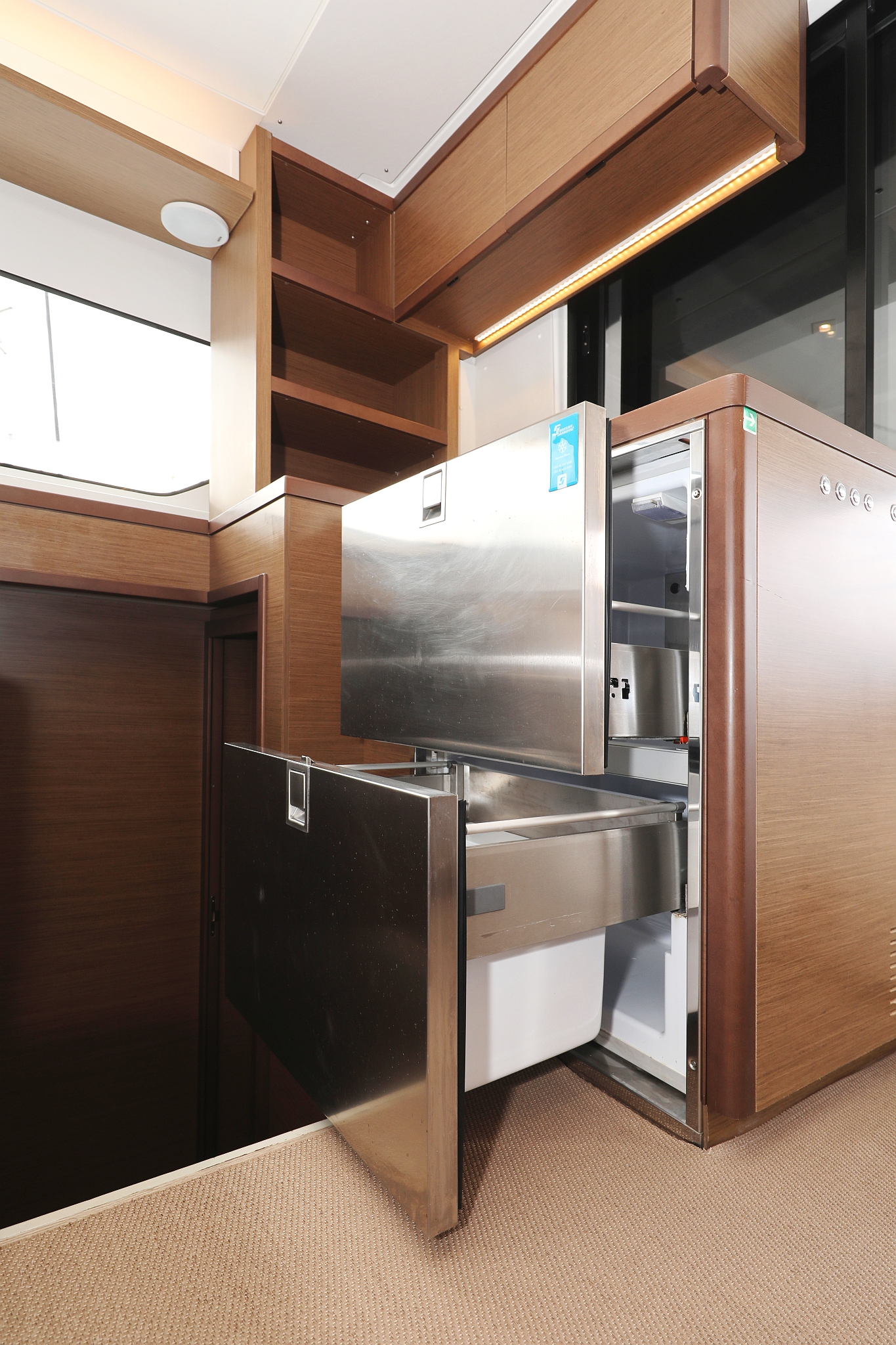 Lagoon 46 - 4 + 2 cab. — photo 46