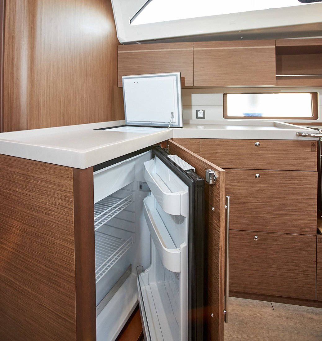 Oceanis 46.1 — photo 12