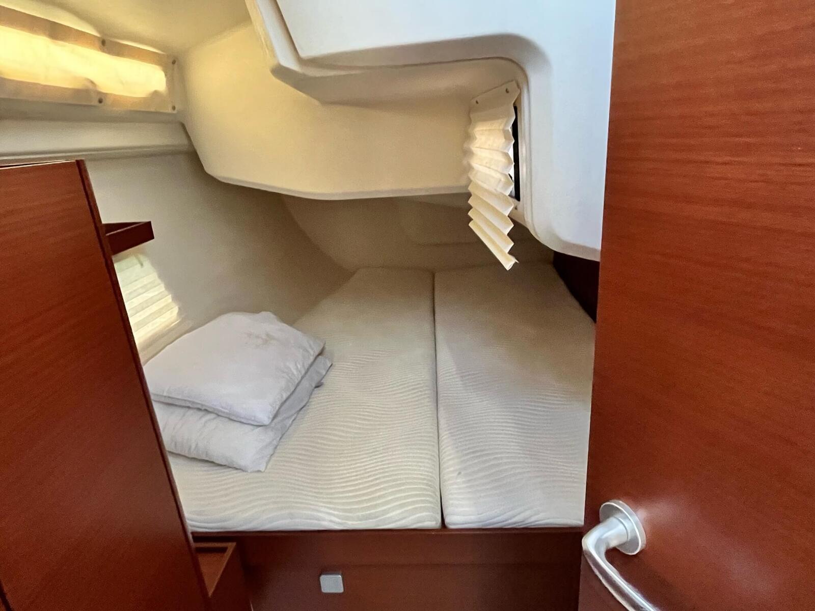 Hanse 418 - 3 cab. — photo 9