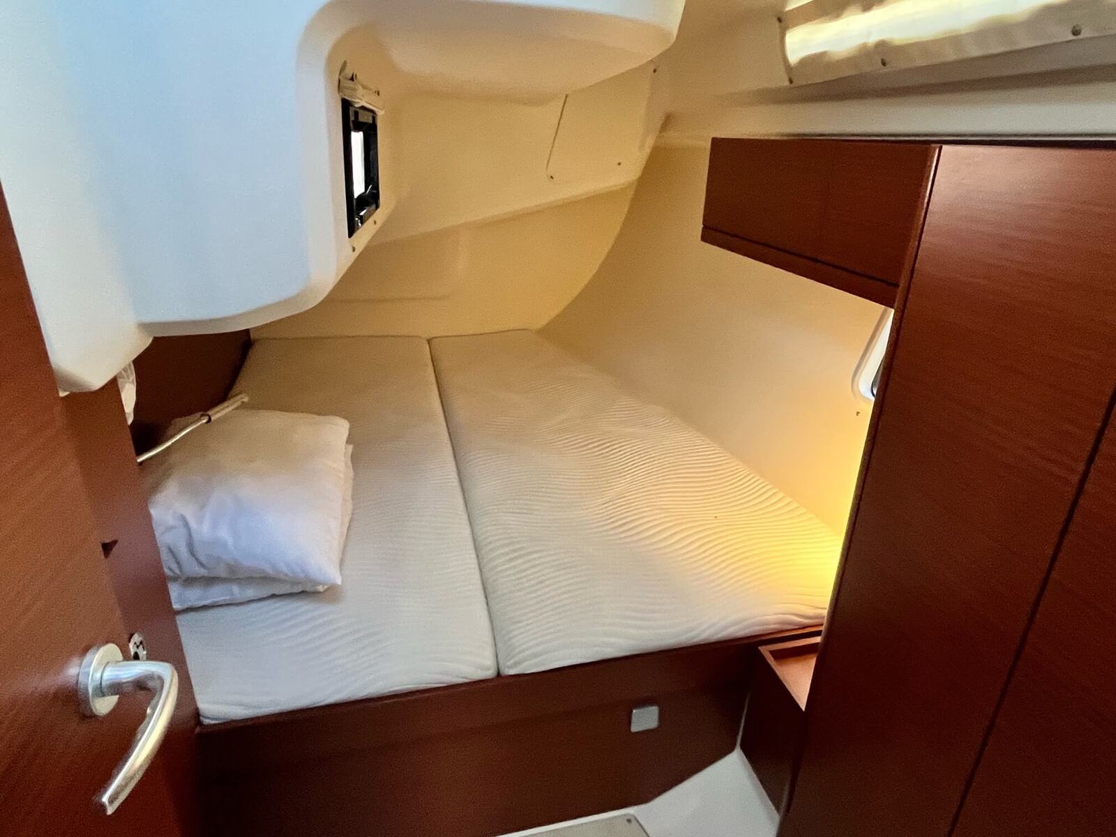 Hanse 418 - 3 cab. — photo 10