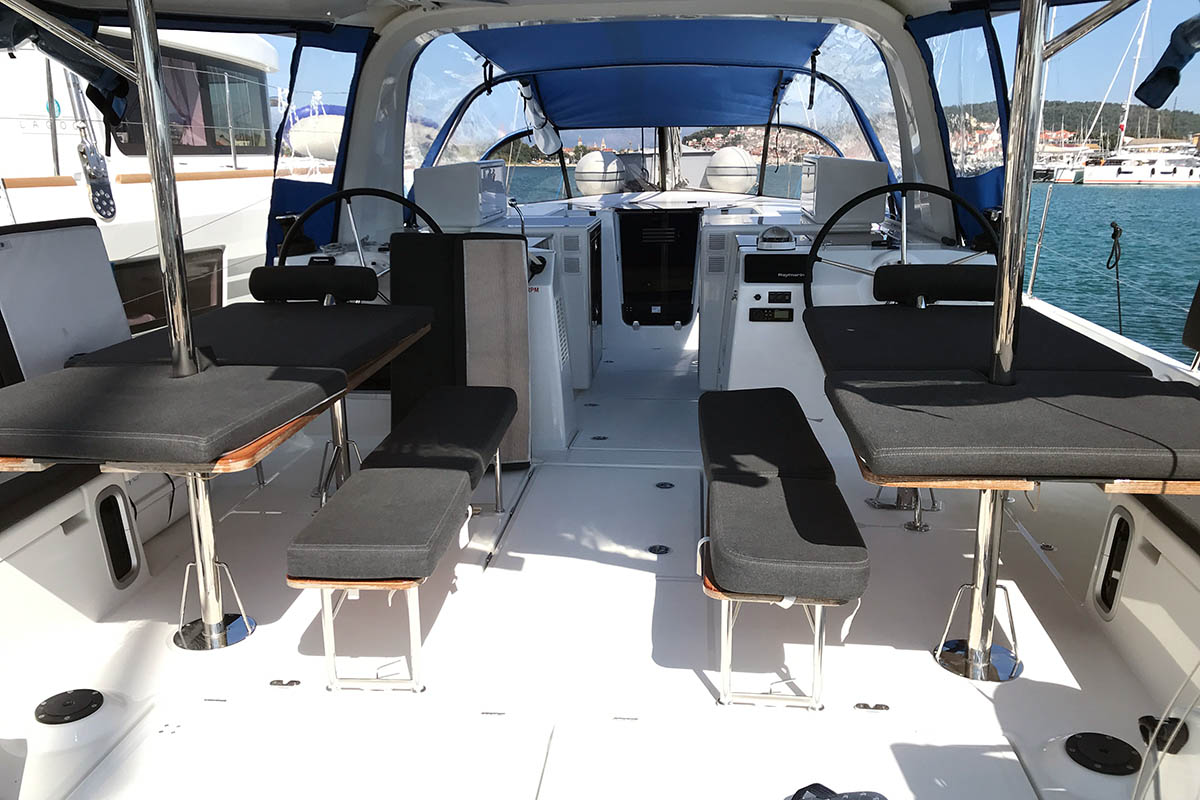 Sun Loft 47 - 6 + 1 cab. — photo 15