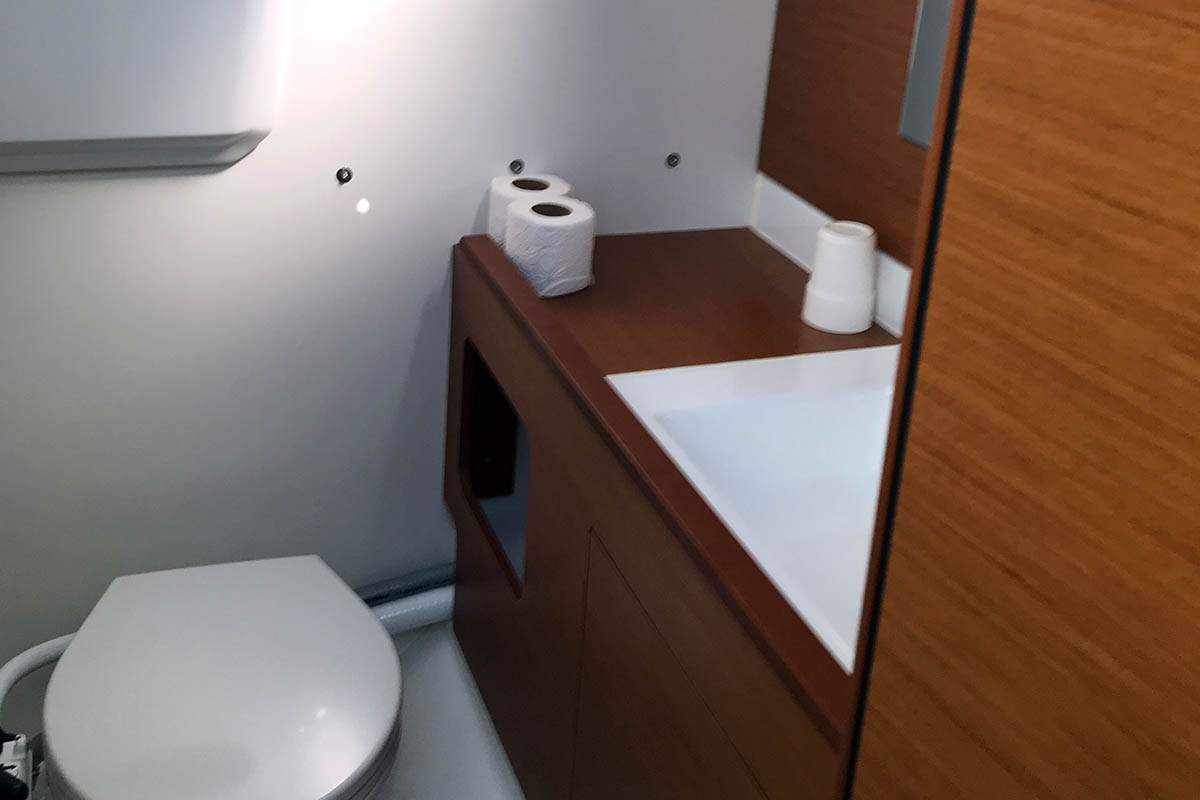 Sun Loft 47 - 6 + 1 cab. — photo 26