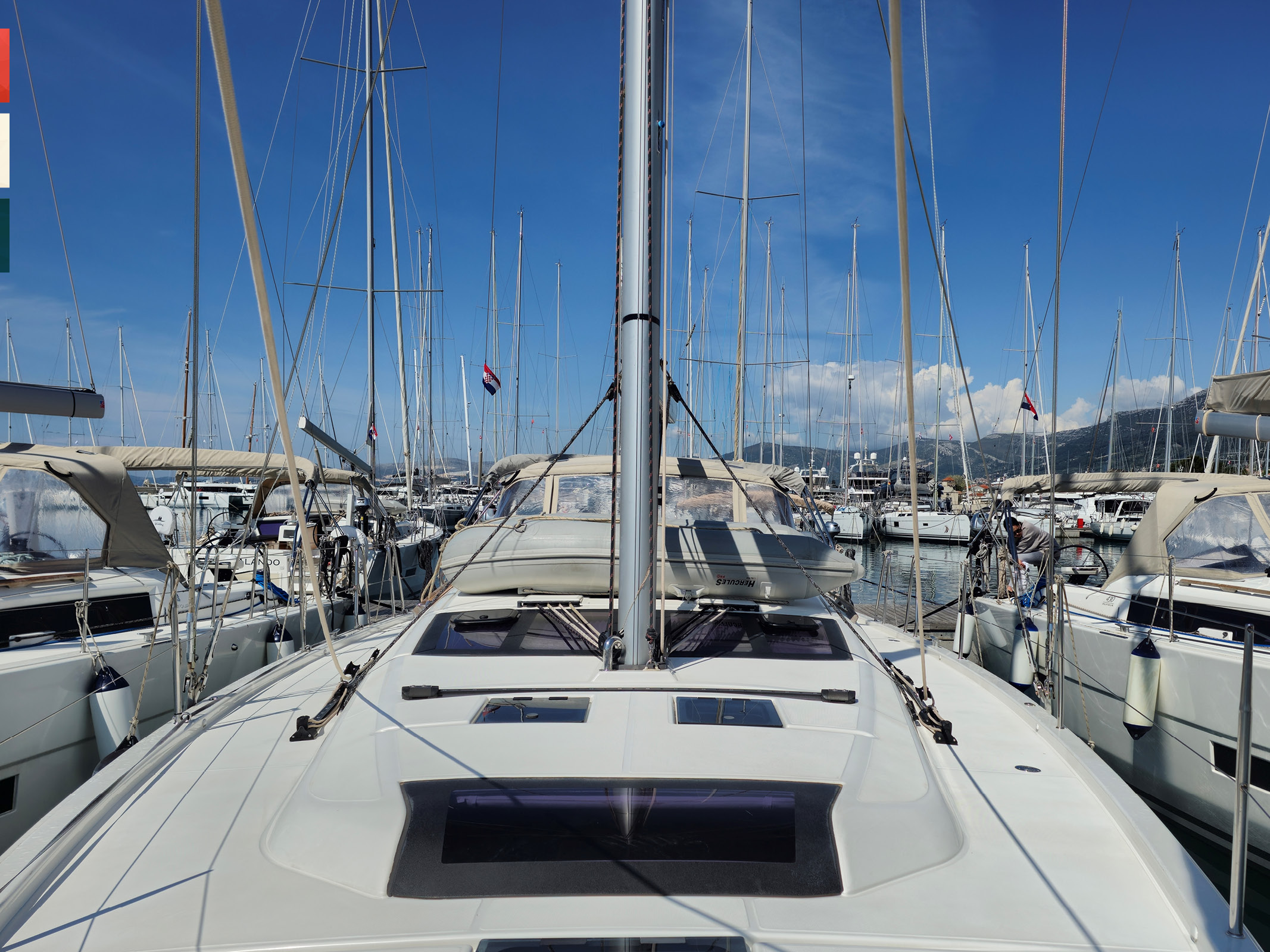 Dufour 430 GL — photo 10