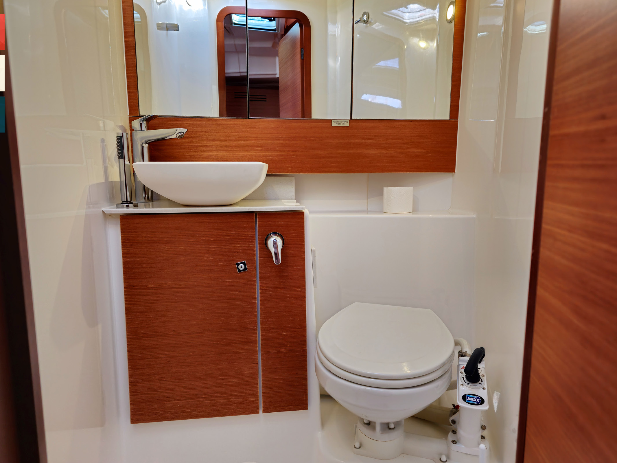 Dufour 430 GL — photo 12