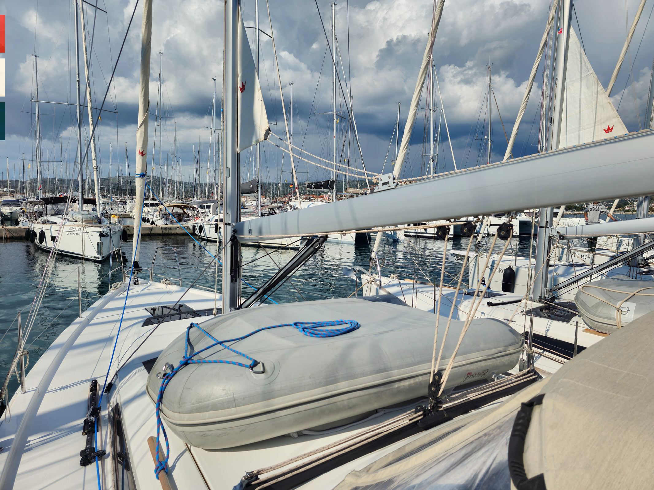 Dufour 390 GL — photo 9