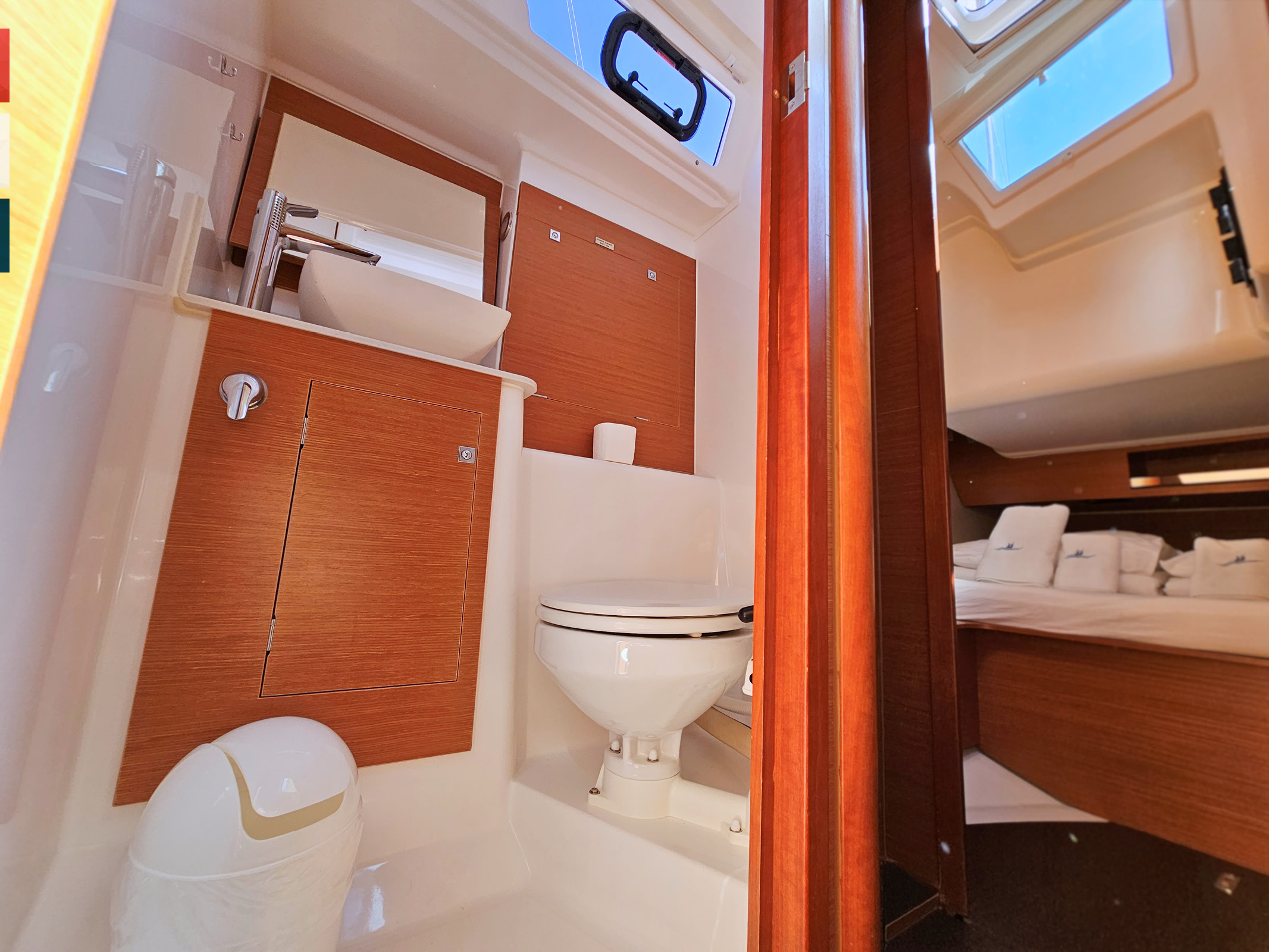 Dufour 390 GL — photo 37