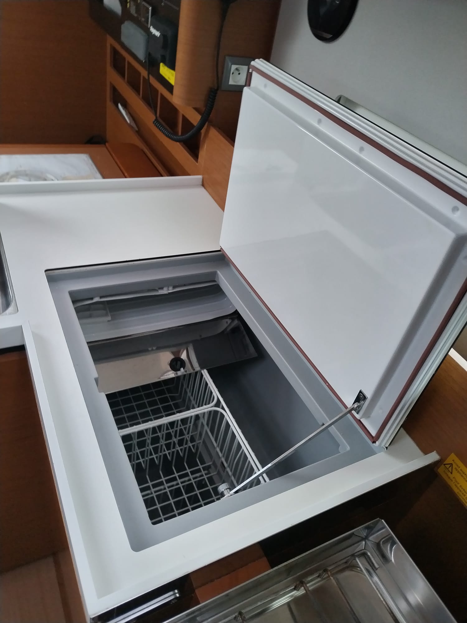 Sun Odyssey 410 - 3 cab. — photo 21