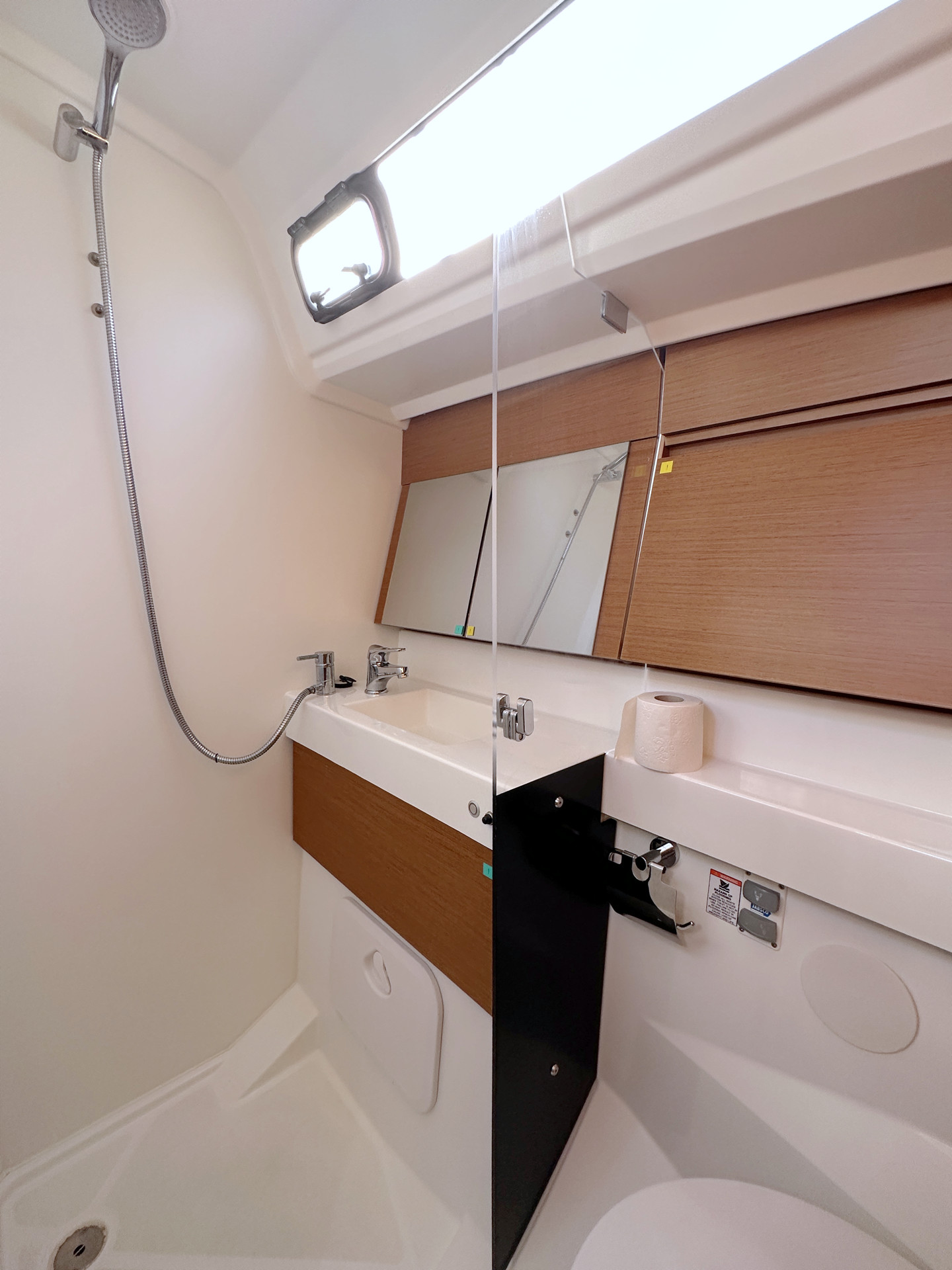 Sun Odyssey 410 - 3 cab. — photo 27