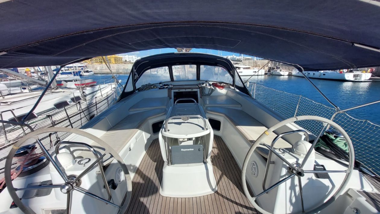 Jeanneau 53 - 5 cab. — photo 3