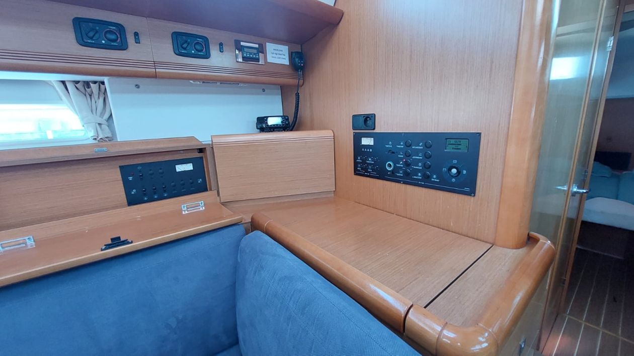 Jeanneau 53 - 5 cab. — photo 5