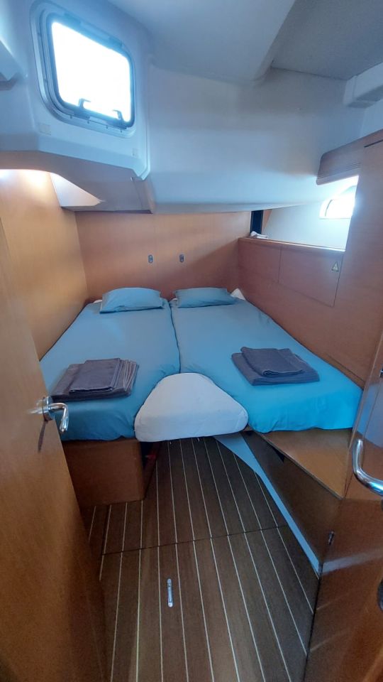 Jeanneau 53 - 5 cab. — photo 10