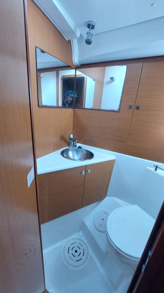 Jeanneau 53 - 5 cab. — photo 15