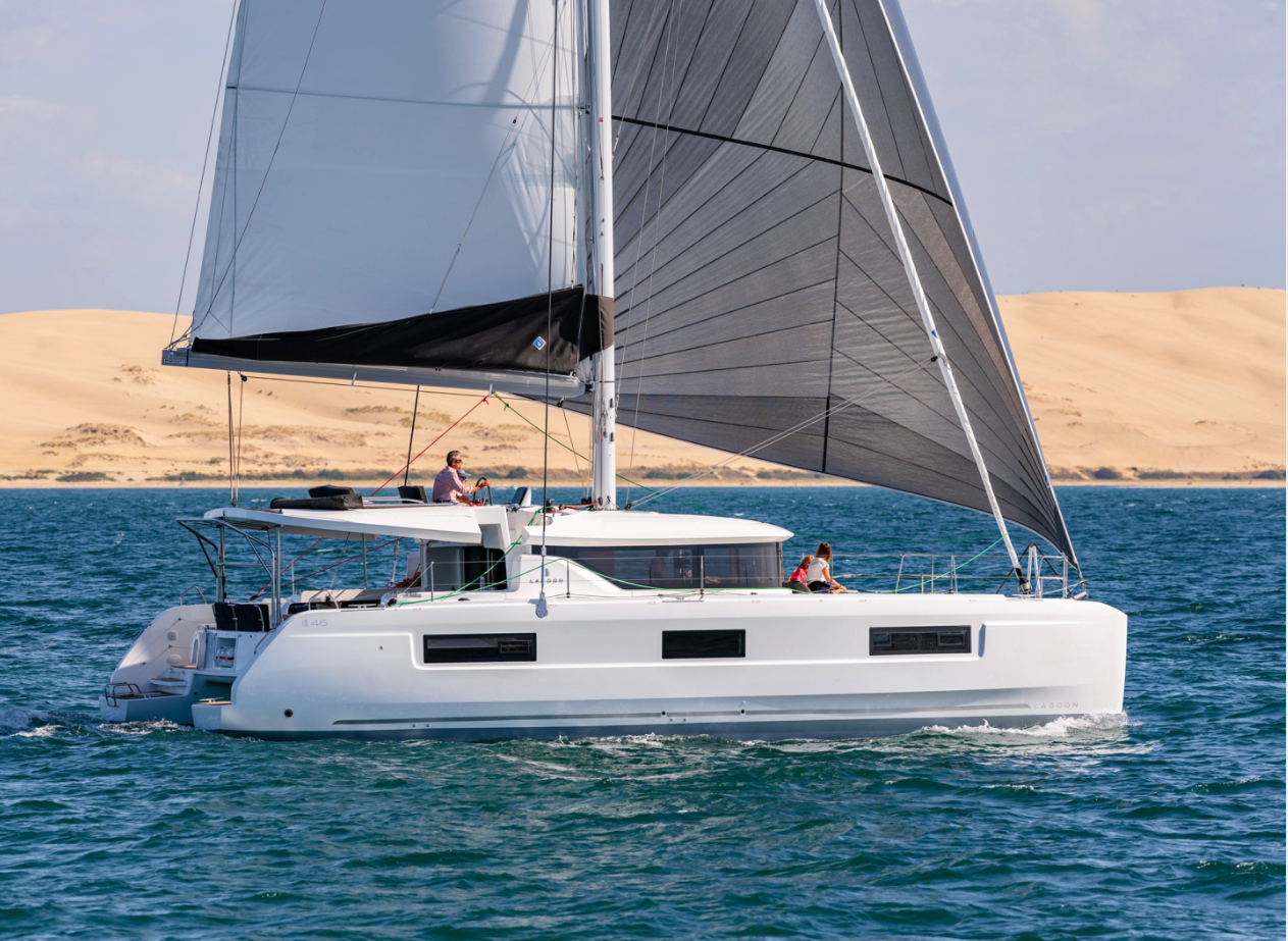 Lagoon 46 - 4 + 2 cab. — photo 1