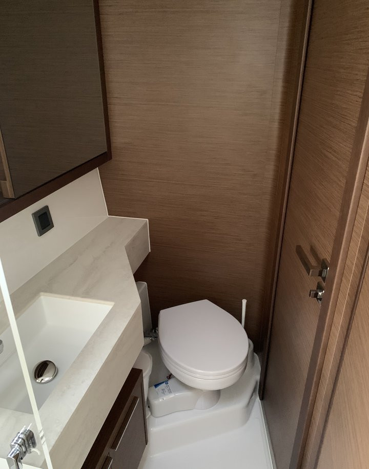 Lagoon 46 - 4 + 2 cab. — photo 10