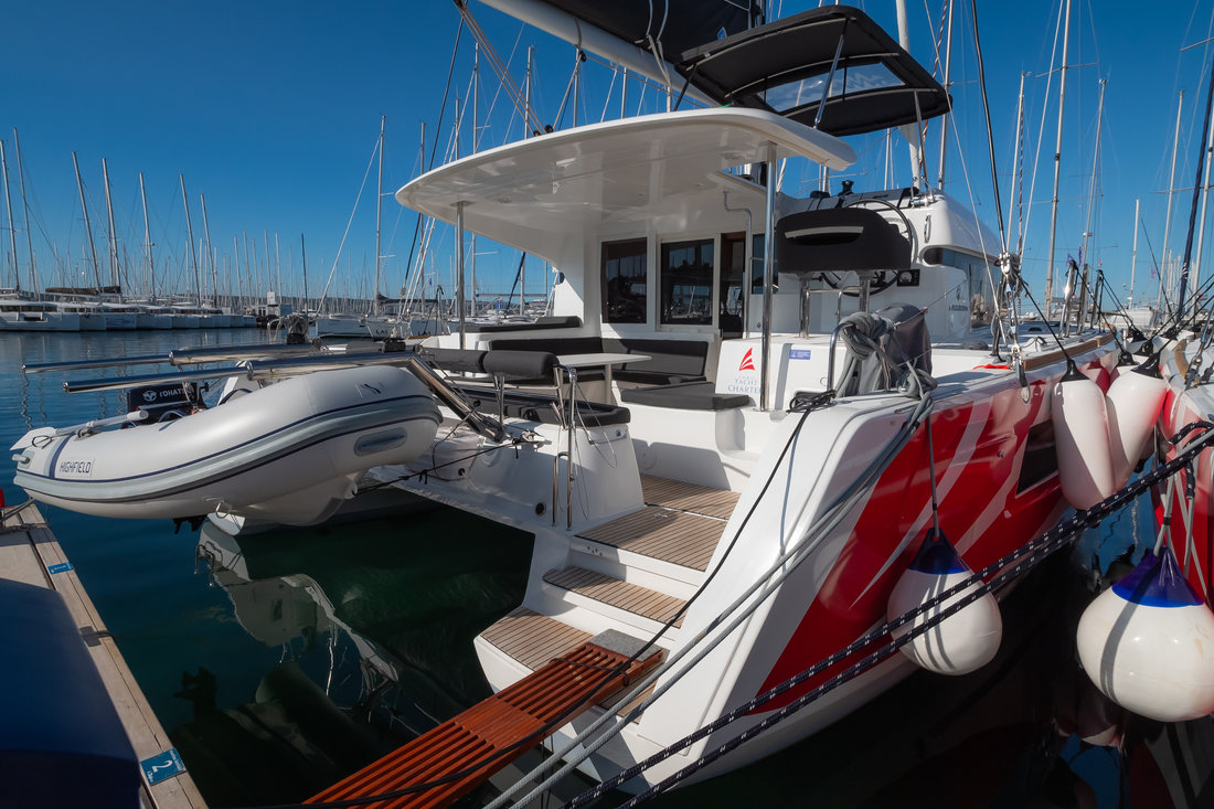 Lagoon 40 - 4 + 2 cab — photo 3