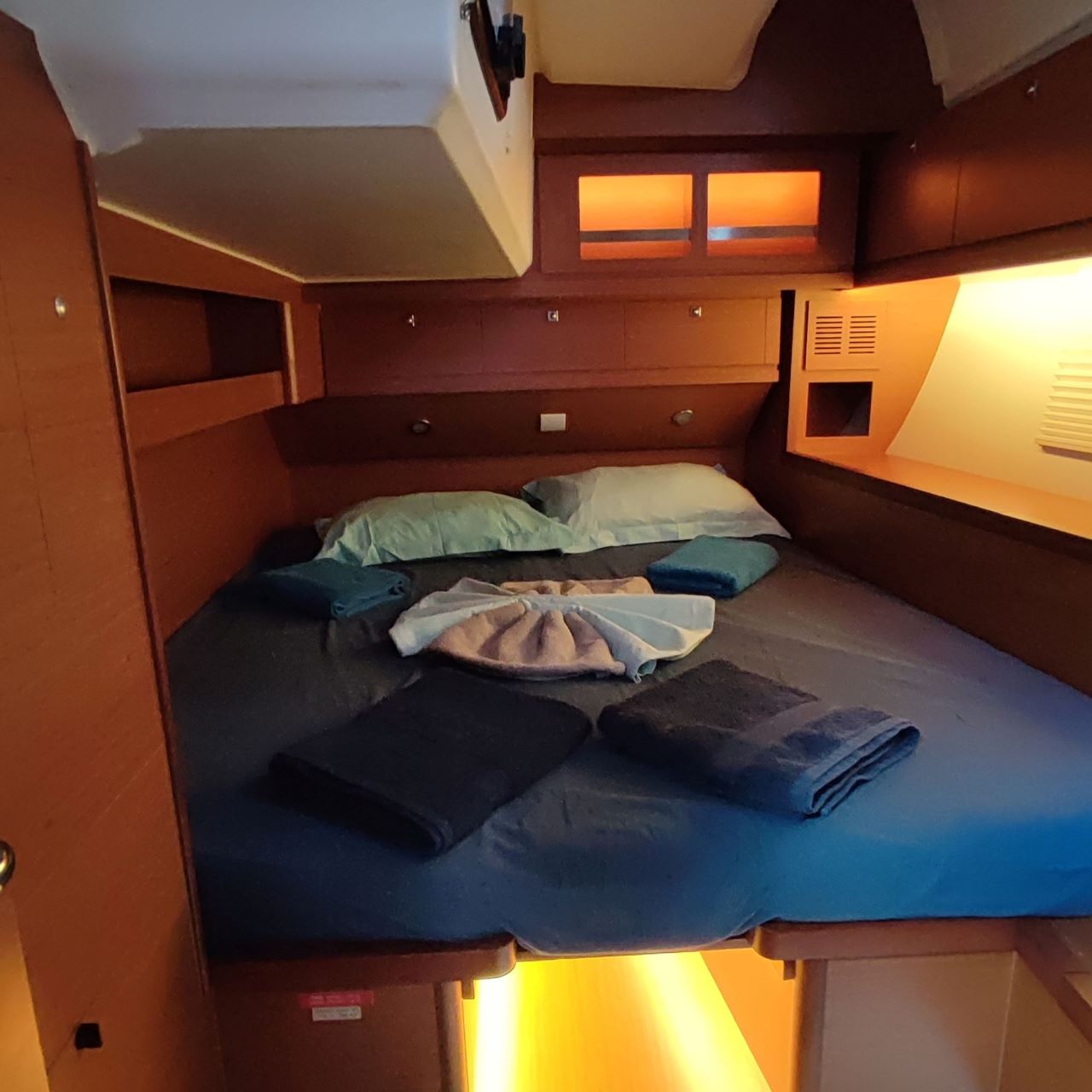 Dufour 520 GL — photo 15