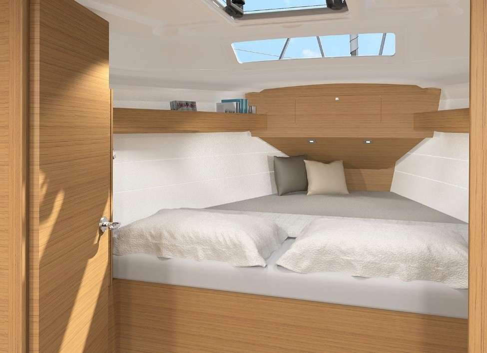 Dufour 360 Liberty — photo 6