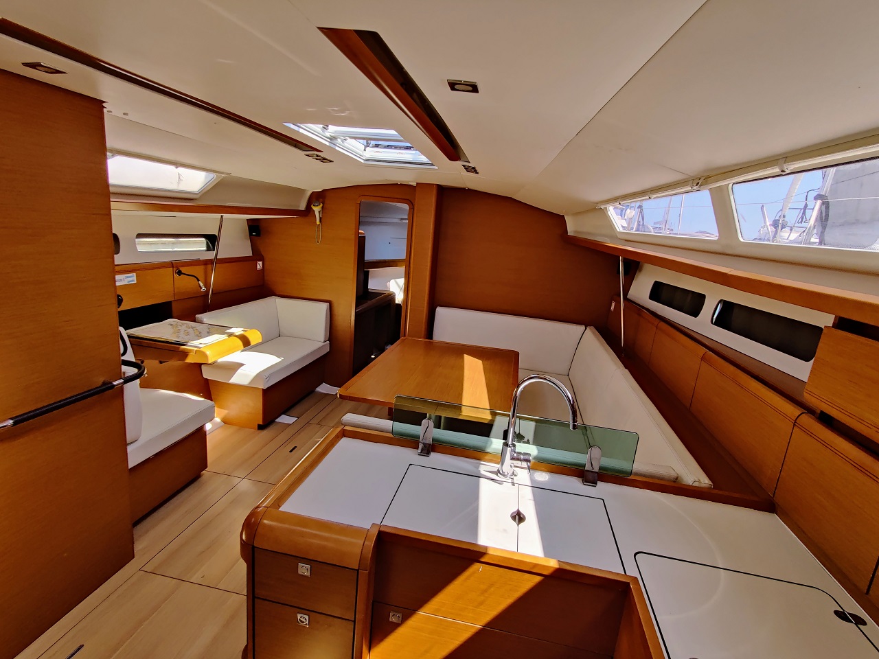 Sun Odyssey 449 - 3 cab. — photo 6