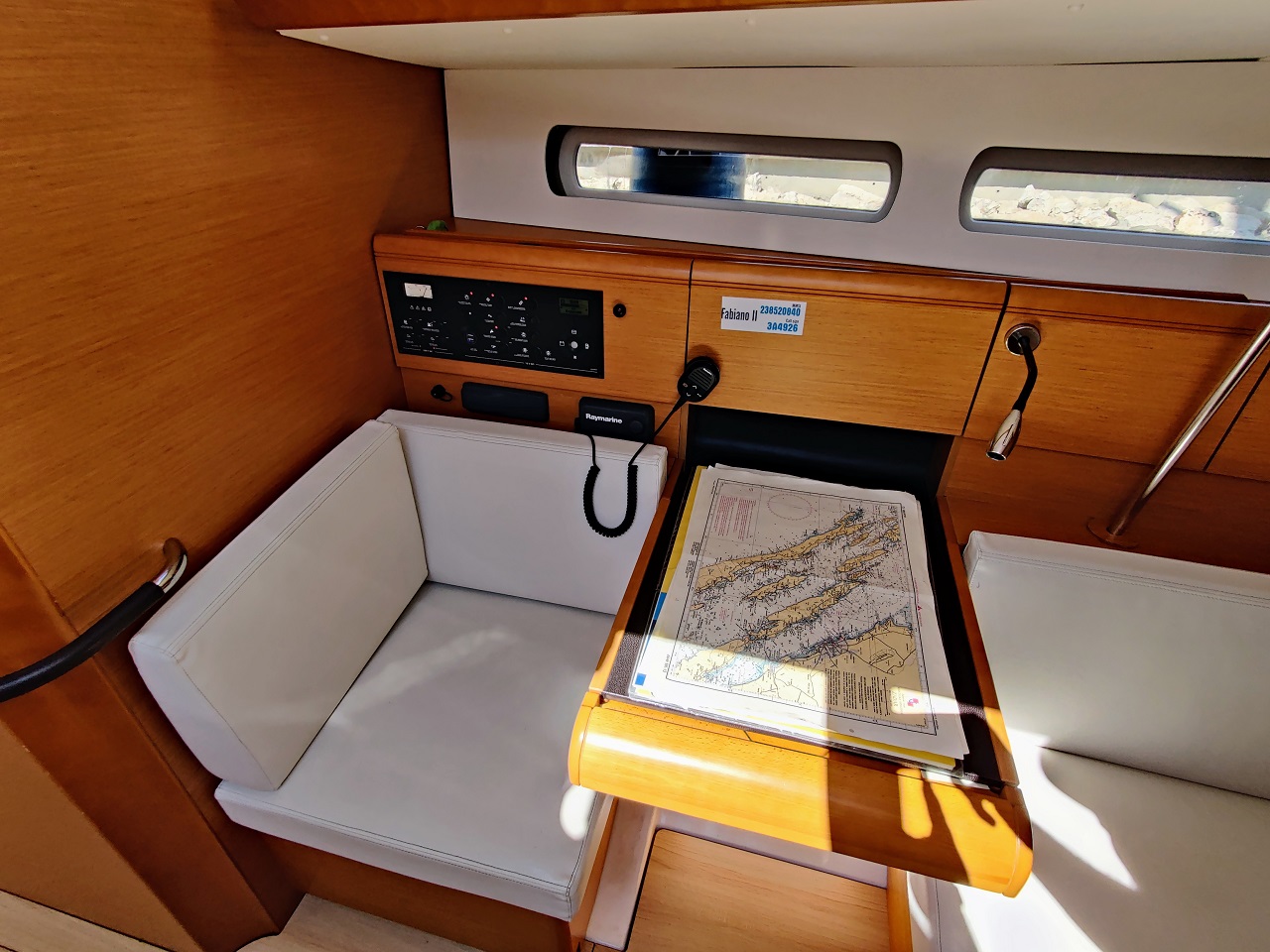 Sun Odyssey 449 - 3 cab. — photo 7
