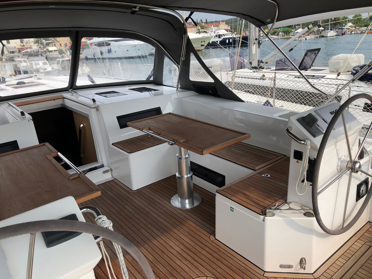 Bavaria C50 Style - 5 cab. — photo 4