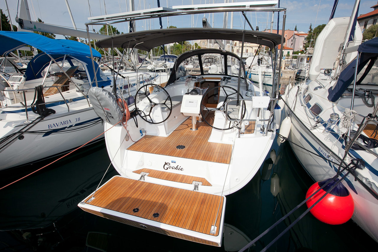 Bavaria Cruiser 34 Style — photo 1