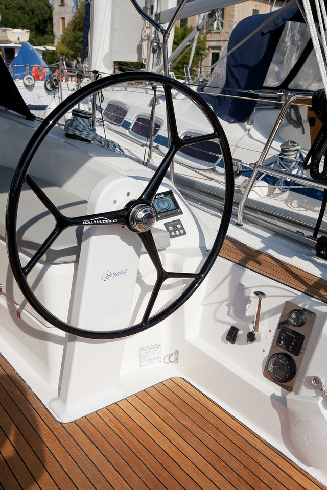Bavaria Cruiser 34 Style — photo 10