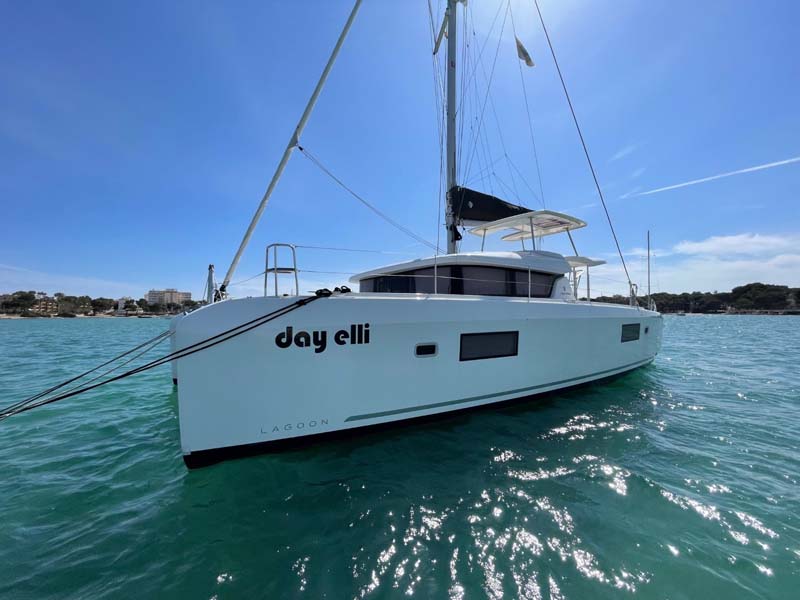 Lagoon 42 - 4 + 2 cab. — photo 3