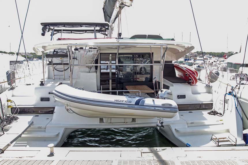 Lagoon 42 - 4 + 2 cab. — photo 1