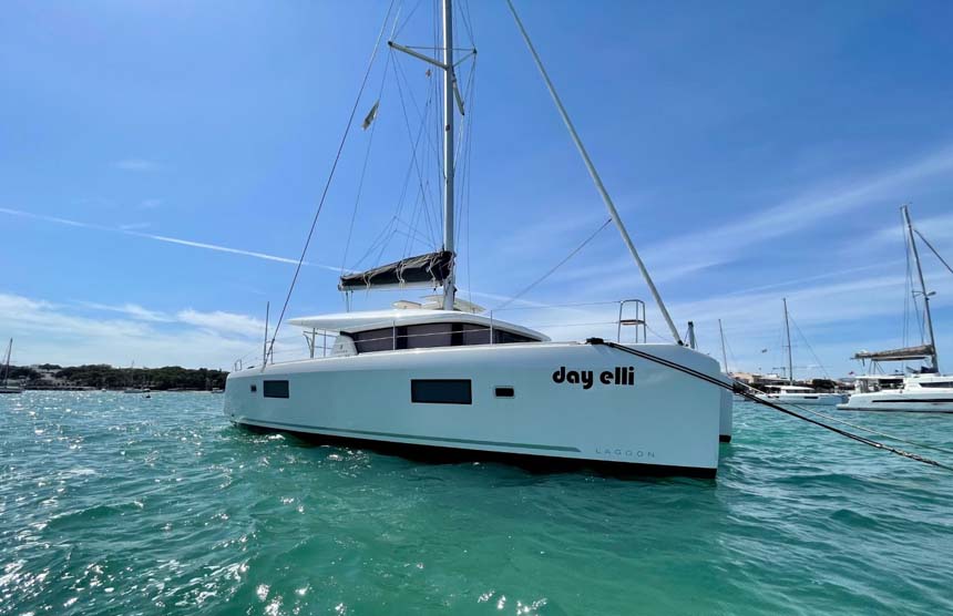 Lagoon 42 - 4 + 2 cab. — photo 10