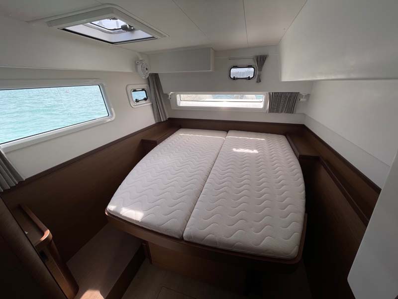 Lagoon 42 - 4 + 2 cab. — photo 19