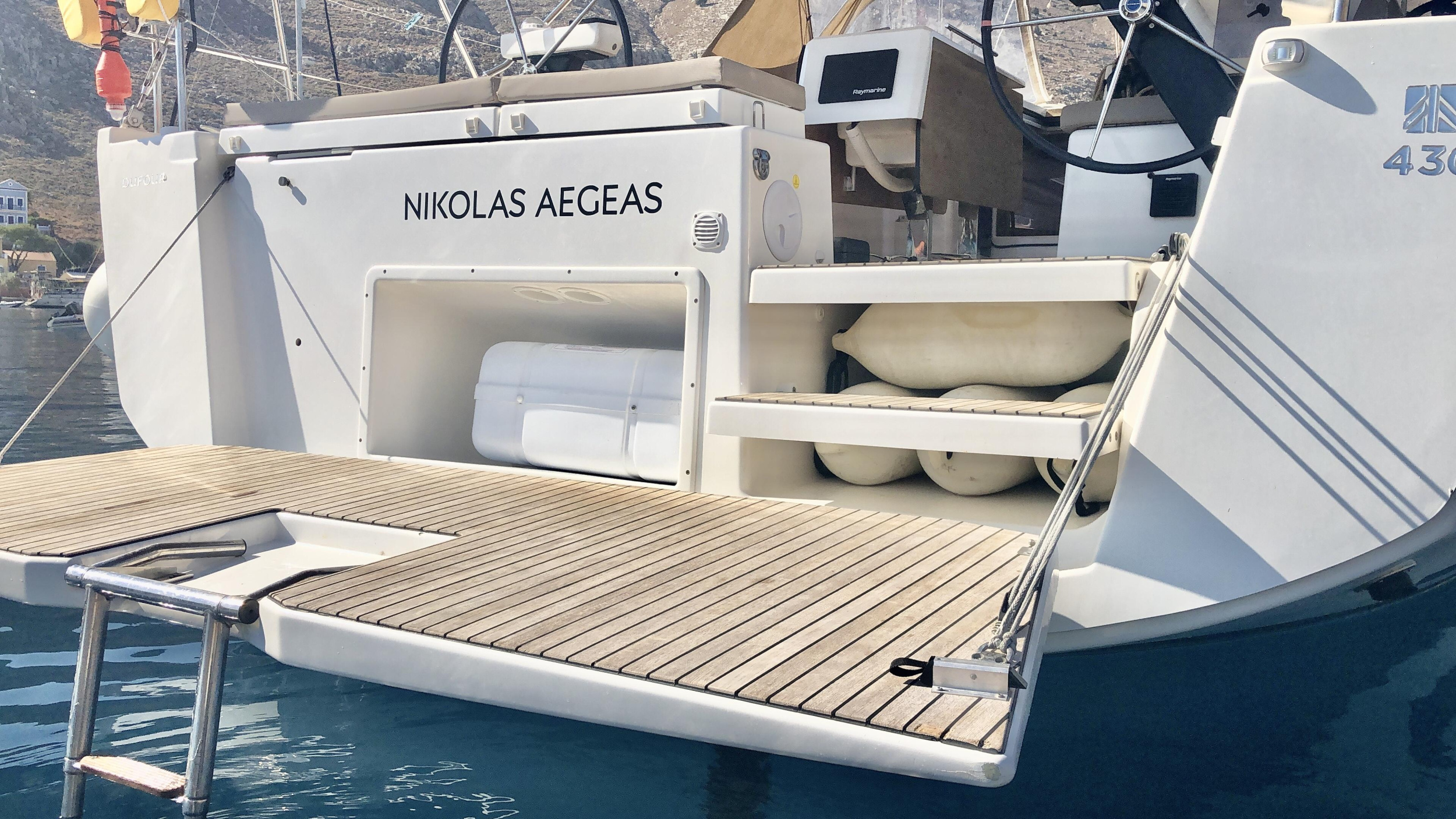 Dufour 430 GL — photo 7