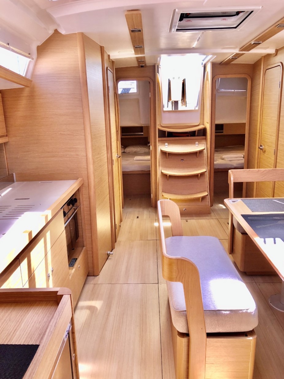 Dufour 430 GL — photo 10
