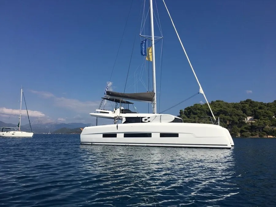 Dufour 48 Catamaran - 5 + 1 cab. — photo 6