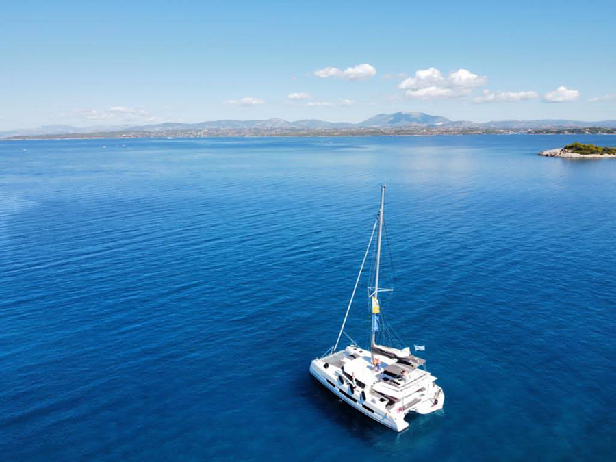 Dufour 48 Catamaran - 5 + 1 cab. — photo 1