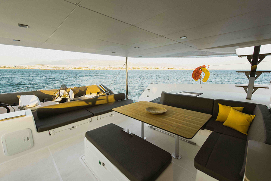 Dufour 48 Catamaran - 5 + 1 cab. — photo 5