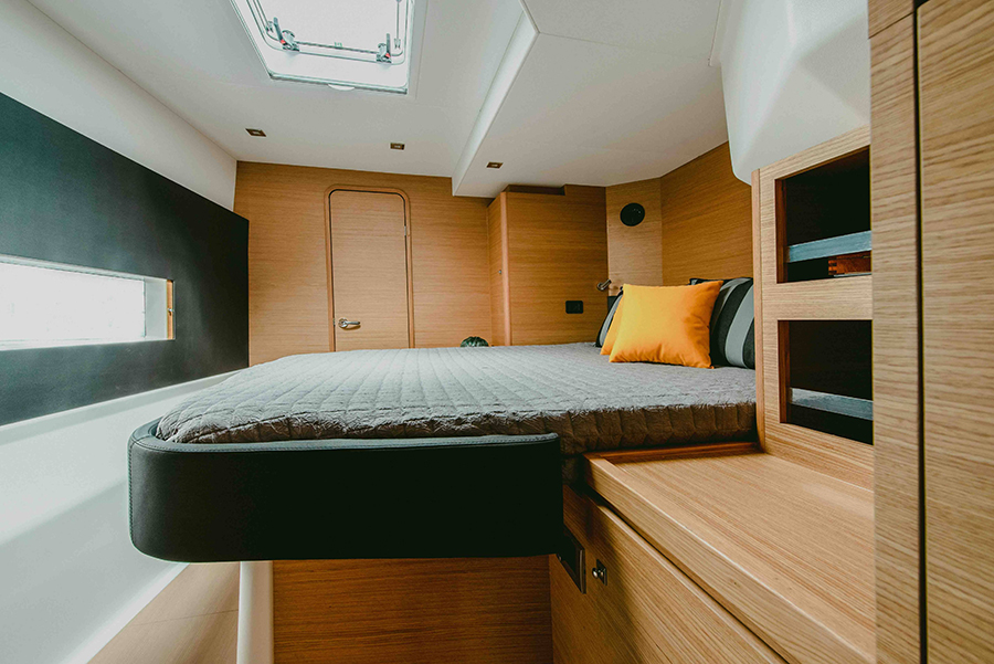 Dufour 48 Catamaran - 5 + 1 cab. — photo 11