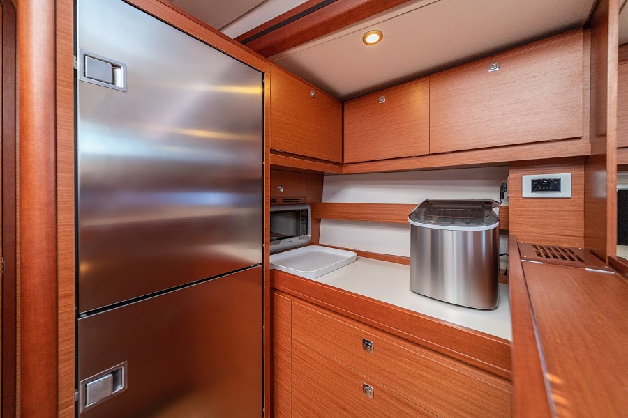 Dufour 56 Exclusive - 5 + 1 cab. — photo 14
