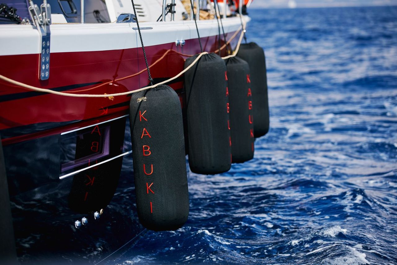 Dufour Exclusive 56 - 3 + 1 cab. — photo 12
