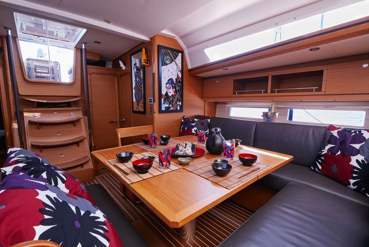 Dufour Exclusive 56 - 3 + 1 cab. — photo 25