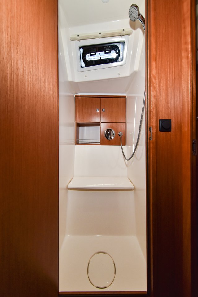 Bavaria Cruiser 46 - 4 cab. — photo 42