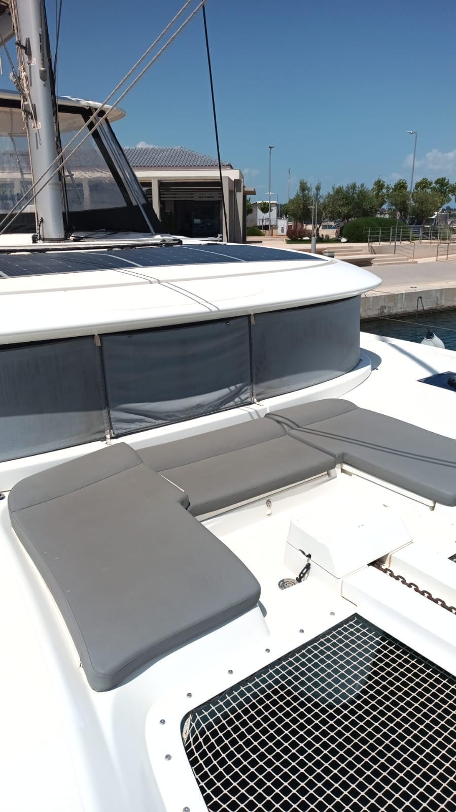 Lagoon 46 - 4 + 2 cab. — photo 8