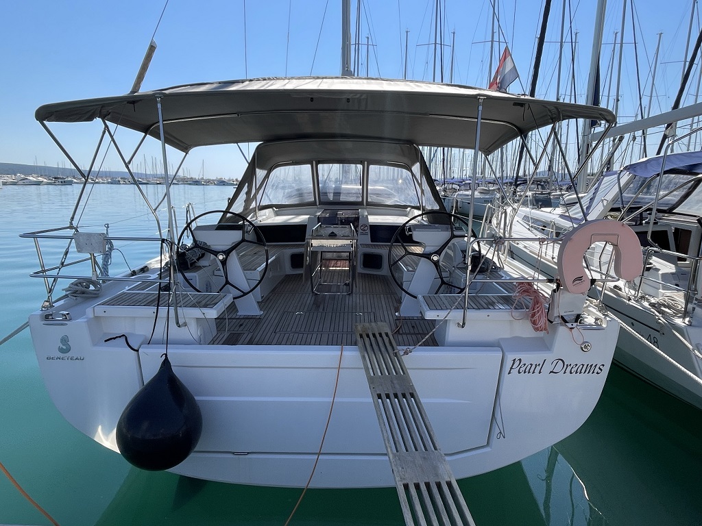 Oceanis 51.1 - 5 + 1 cab. — photo 4