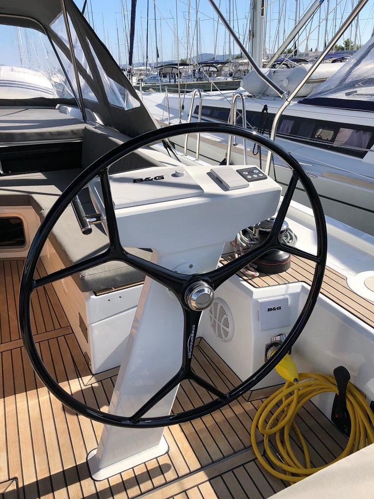 Oceanis 51.1 - 5 + 1 cab. — photo 7