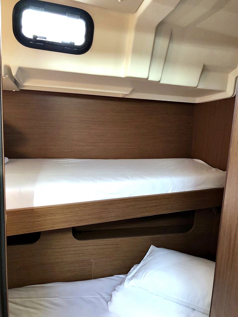 Oceanis 51.1 - 5 + 1 cab. — photo 22