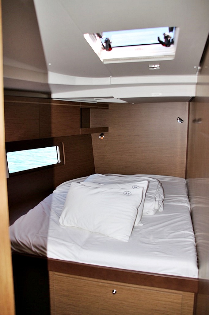 Oceanis 51.1 - 5 + 1 cab. — photo 24